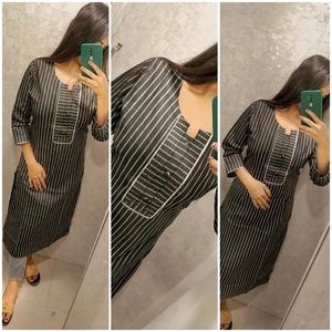 women black & white striped sequinned kurta🖤🤍